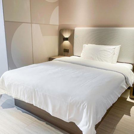Hanting Hotel Chengdu Yulin Life Square Exterior photo